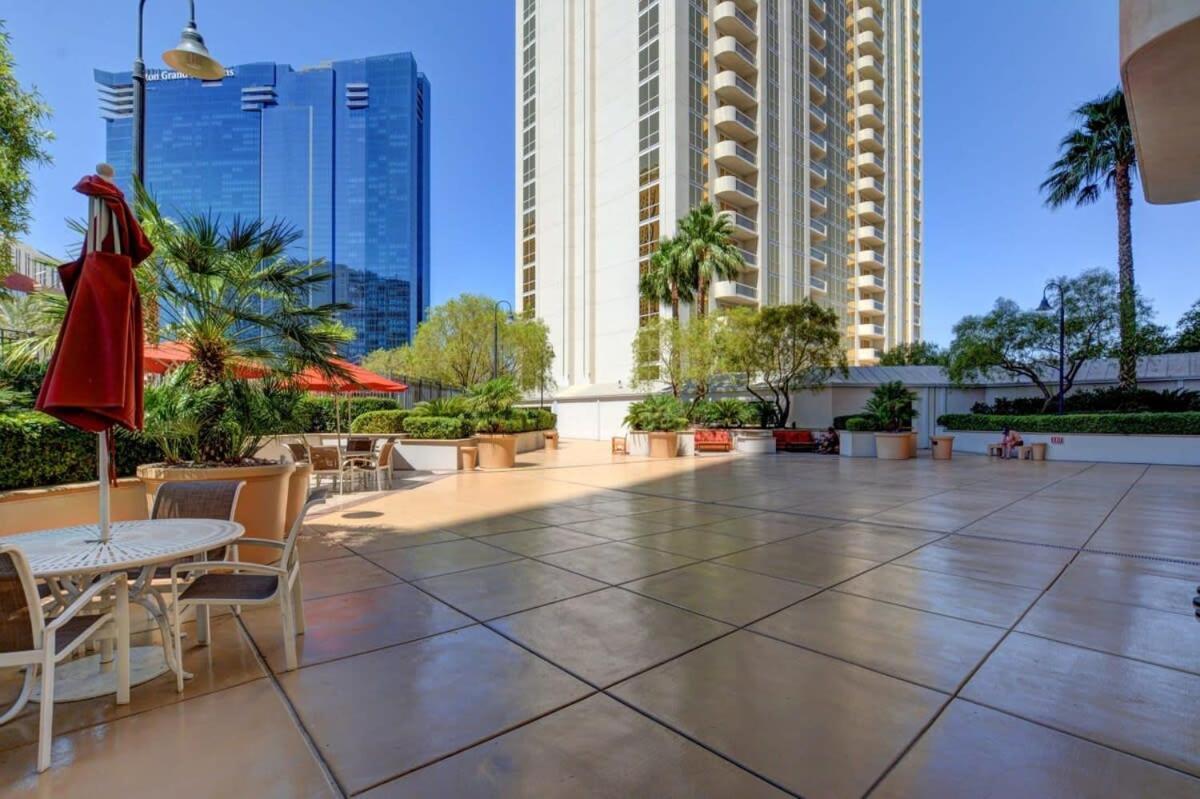 Mgm Signature-20-609 Strip View Jacuzzi Studio Las Vegas Eksteriør bilde